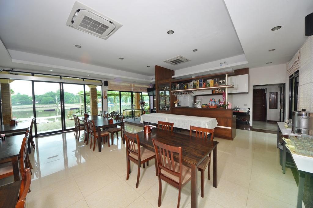 Maeklong Marina Resort Ratchaburi Exteriör bild